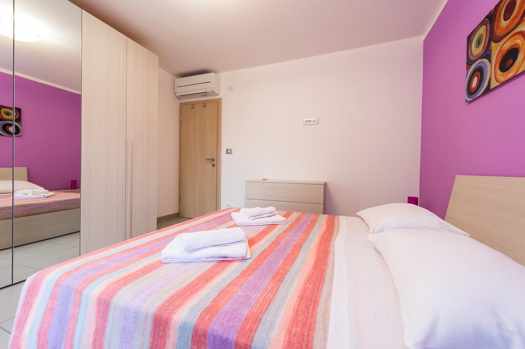 Blue Sky Apartments Rogoznica  Exterior photo
